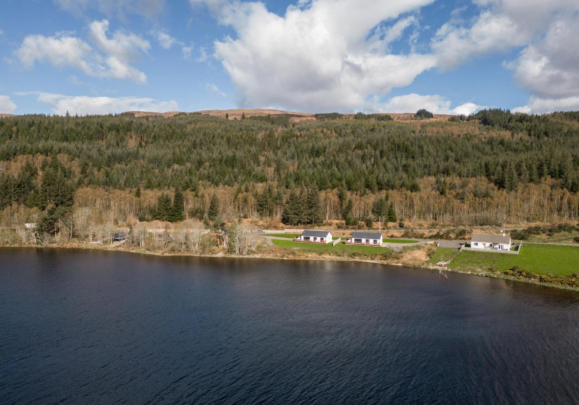 Shoreland Lodges - Cherry Lodge Fort Augustus Exteriör bild
